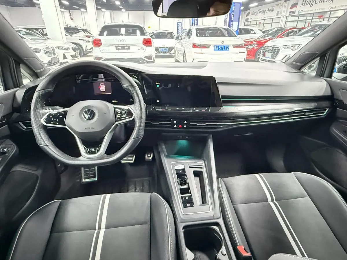 2023 Volkswagen Golf 1.4T 150HP L4 7DCT,autocango,china used car exporter,china ev exporter,chinese used car exporter,chinese used ev exporter