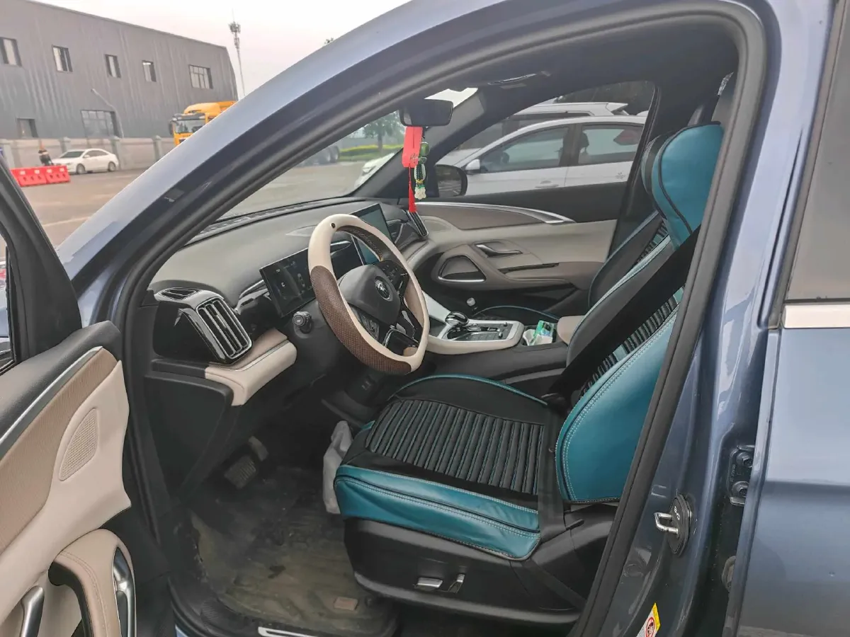 2024 BYD Song Pro 1.5L 110HP L4 E-CVT PHEV 12.9KWH,autocango,china used car exporter,china ev exporter,chinese used car exporter,chinese used ev exporter