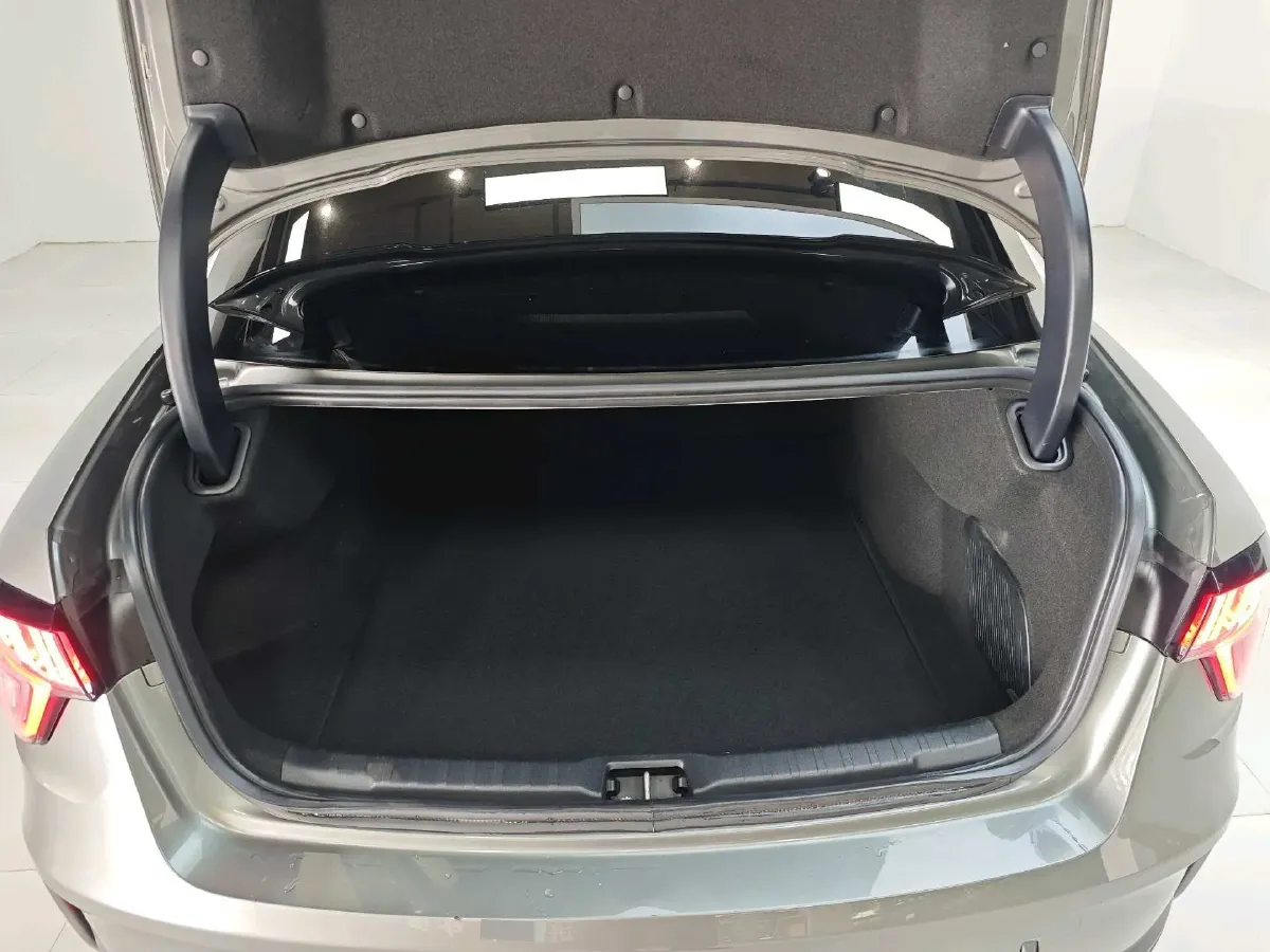 2021 LYNK&CO 03 1.5T 180HP L3 7DCT,autocango,china used car exporter,china ev exporter,chinese used car exporter,chinese used ev exporter