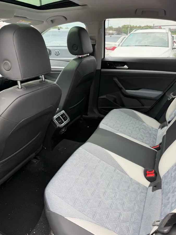 2023 Volkswagen Lavida 1.4T 150HP L4 7DCT,autocango,china used car exporter,china ev exporter,chinese used car exporter,chinese used ev exporter