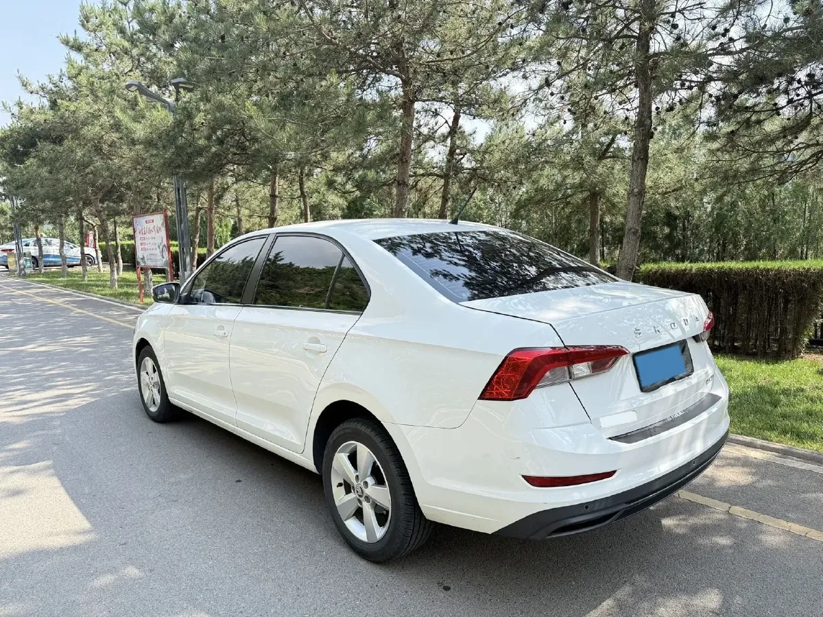 2020 Skoda Rapid 1.5L 112HP L4 5MT,autocango,china used car exporter,china ev exporter,chinese used car exporter,chinese used ev exporter