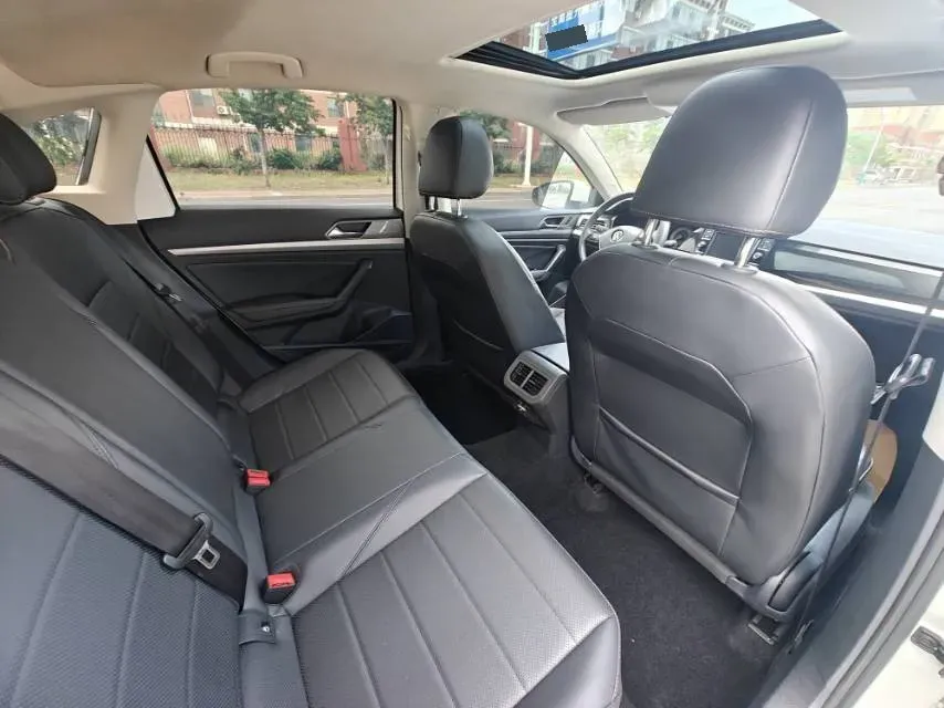 2018 Volkswagen Lavida 1.2T 116HP L4 7DCT,autocango,china used car exporter,china ev exporter,chinese used car exporter,chinese used ev exporter