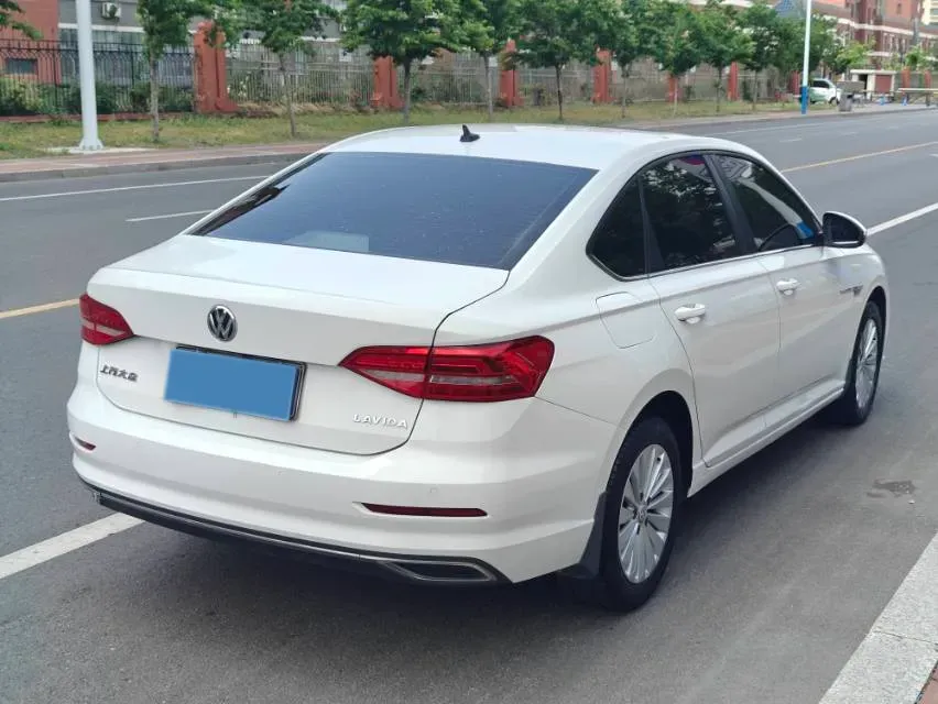 2018 Volkswagen Lavida 1.2T 116HP L4 7DCT,autocango,china used car exporter,china ev exporter,chinese used car exporter,chinese used ev exporter