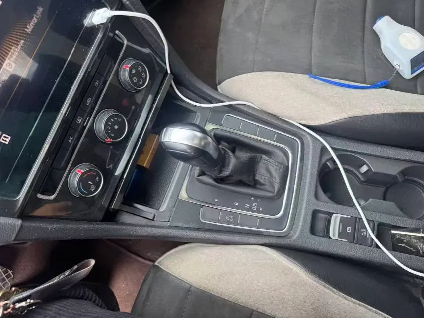 2020 Volkswagen Golf 1.4T 150HP L4 7DCT,autocango,china used car exporter,china ev exporter,chinese used car exporter,chinese used ev exporter