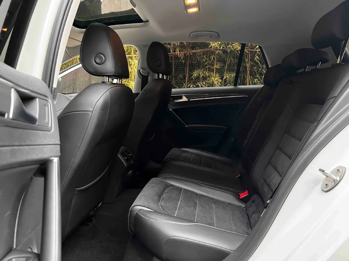 2020 Volkswagen Golf 1.4T 150HP L4 7DCT,autocango,china used car exporter,china ev exporter,chinese used car exporter,chinese used ev exporter