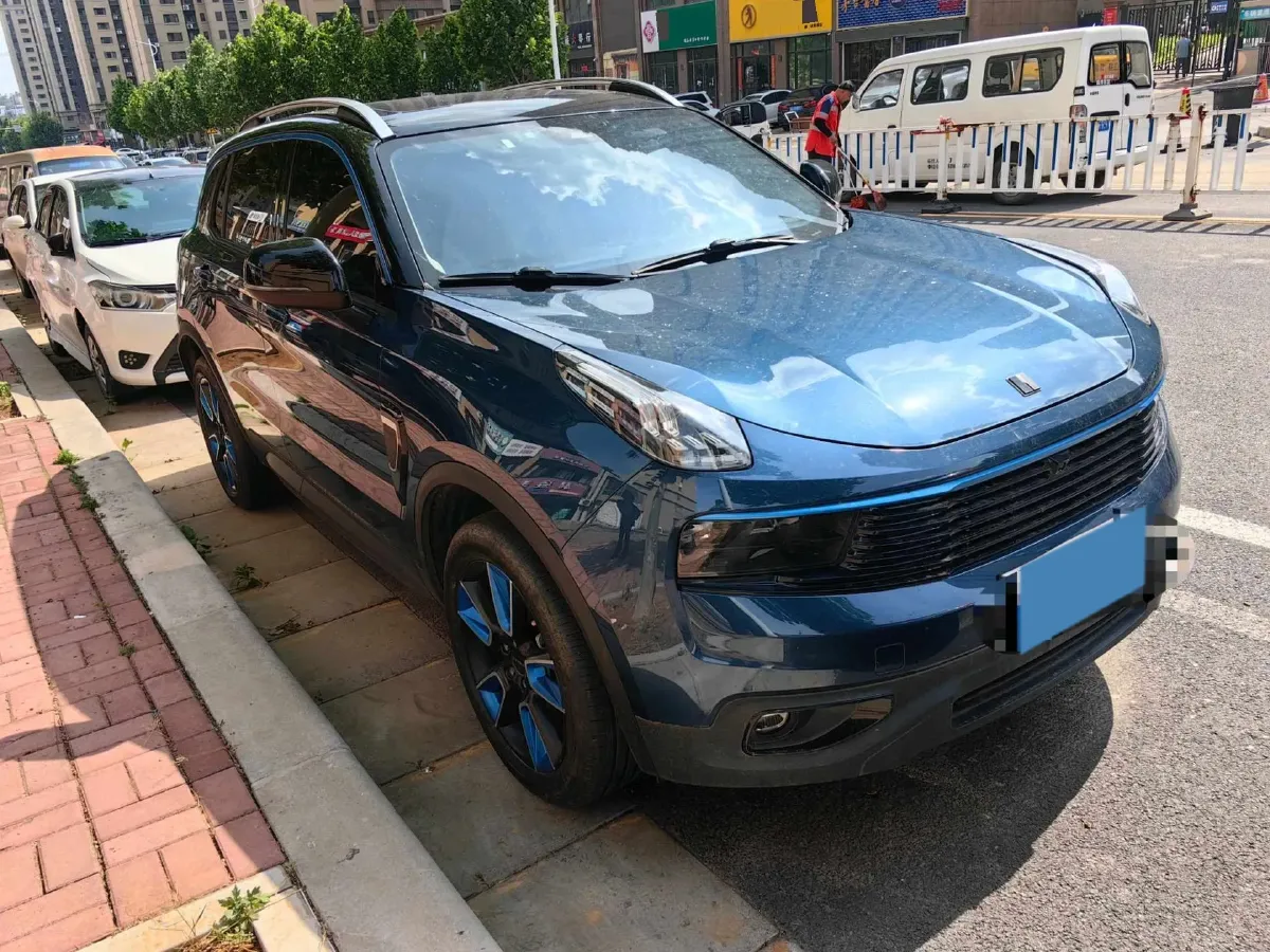 2019 Beijing BJ40 2.0T 218HP L4 6AT,autocango,china used car exporter,china ev exporter,chinese used car exporter,chinese used ev exporter