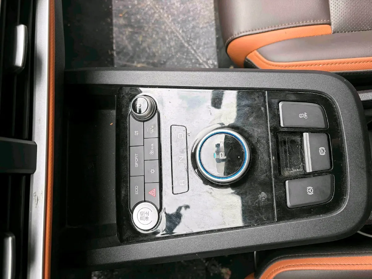 2021 MG Pilot 1.5T 173HP L4 7DCT,autocango,china used car exporter,china ev exporter,chinese used car exporter,chinese used ev exporter