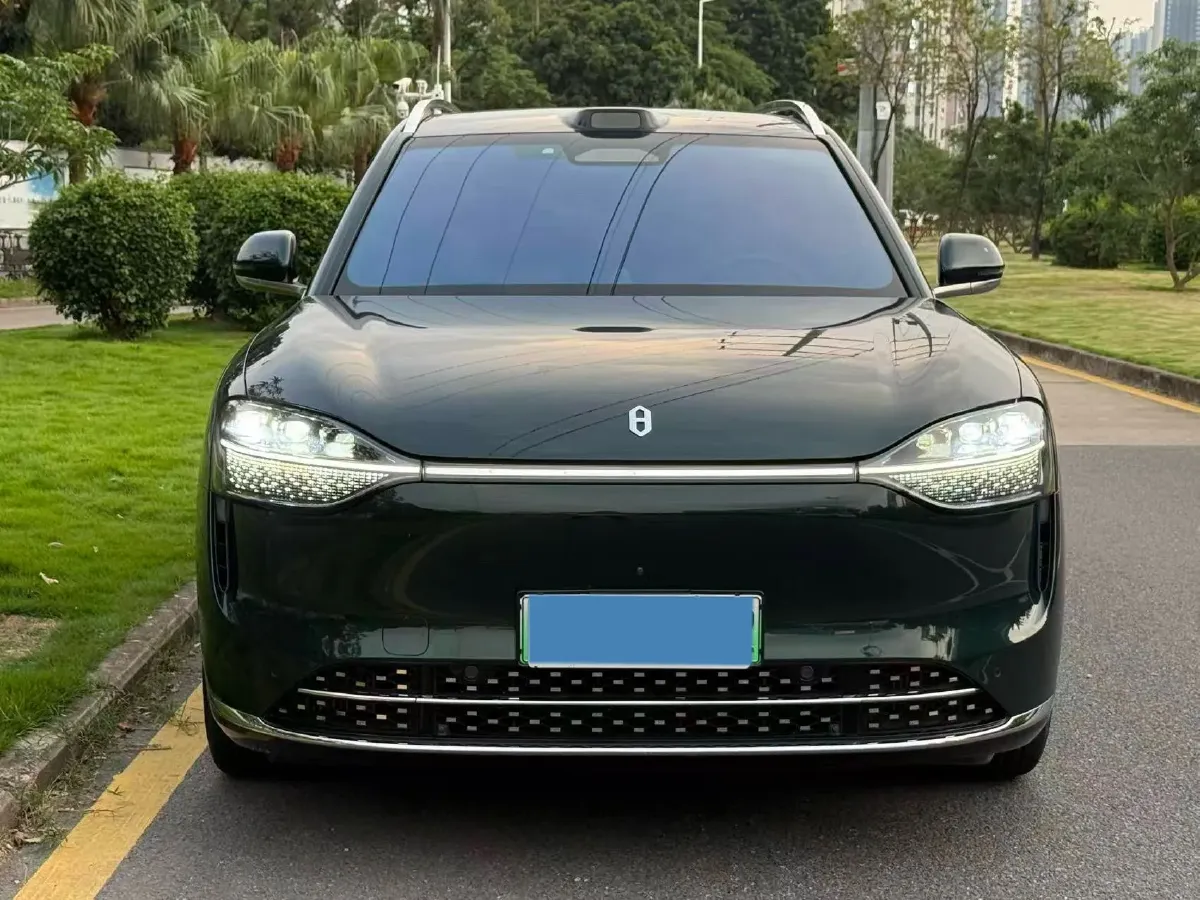 2024 AITO AITO M9 1.5T 152HP L4 REEV 42KWH,autocango,china used car exporter,china ev exporter,chinese used car exporter,chinese used ev exporter