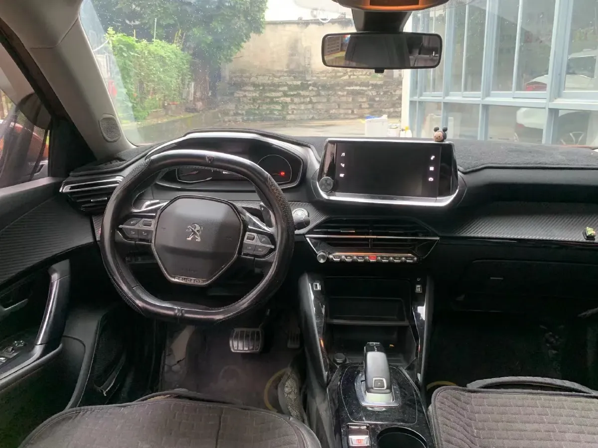 2020 Peugeot 2008 1.2T 136HP L3 6DCT,autocango,china used car exporter,china ev exporter,chinese used car exporter,chinese used ev exporter