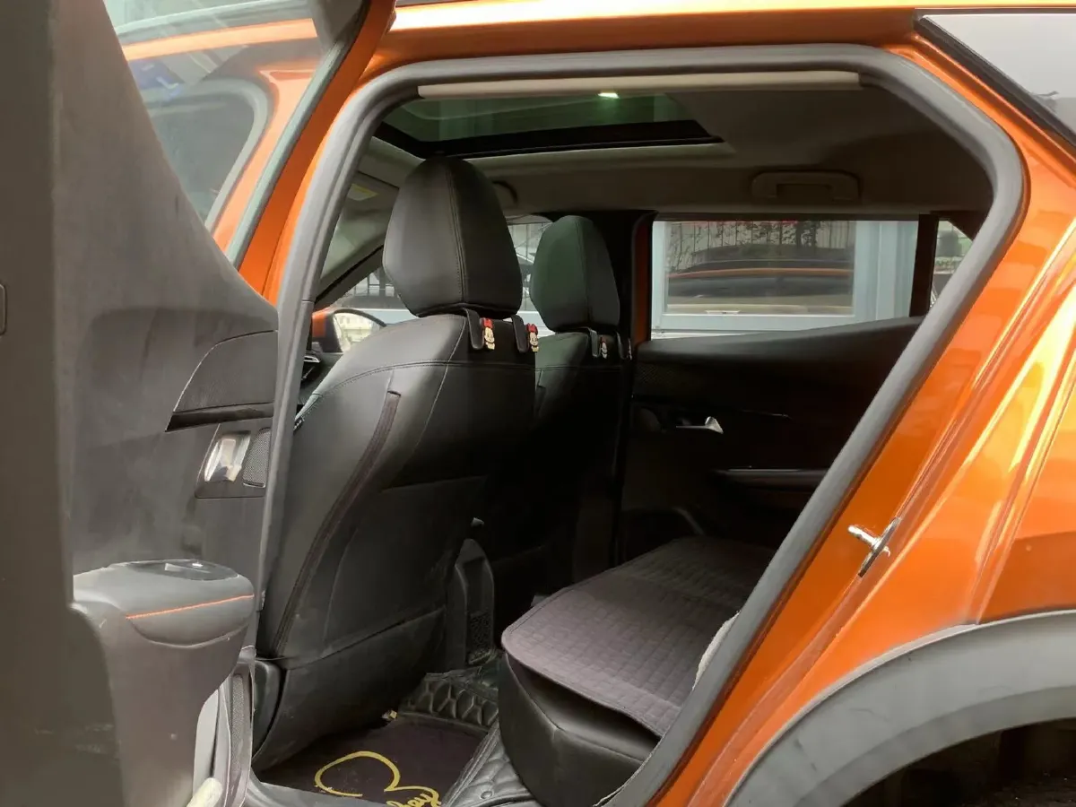2020 Peugeot 2008 1.2T 136HP L3 6DCT,autocango,china used car exporter,china ev exporter,chinese used car exporter,chinese used ev exporter