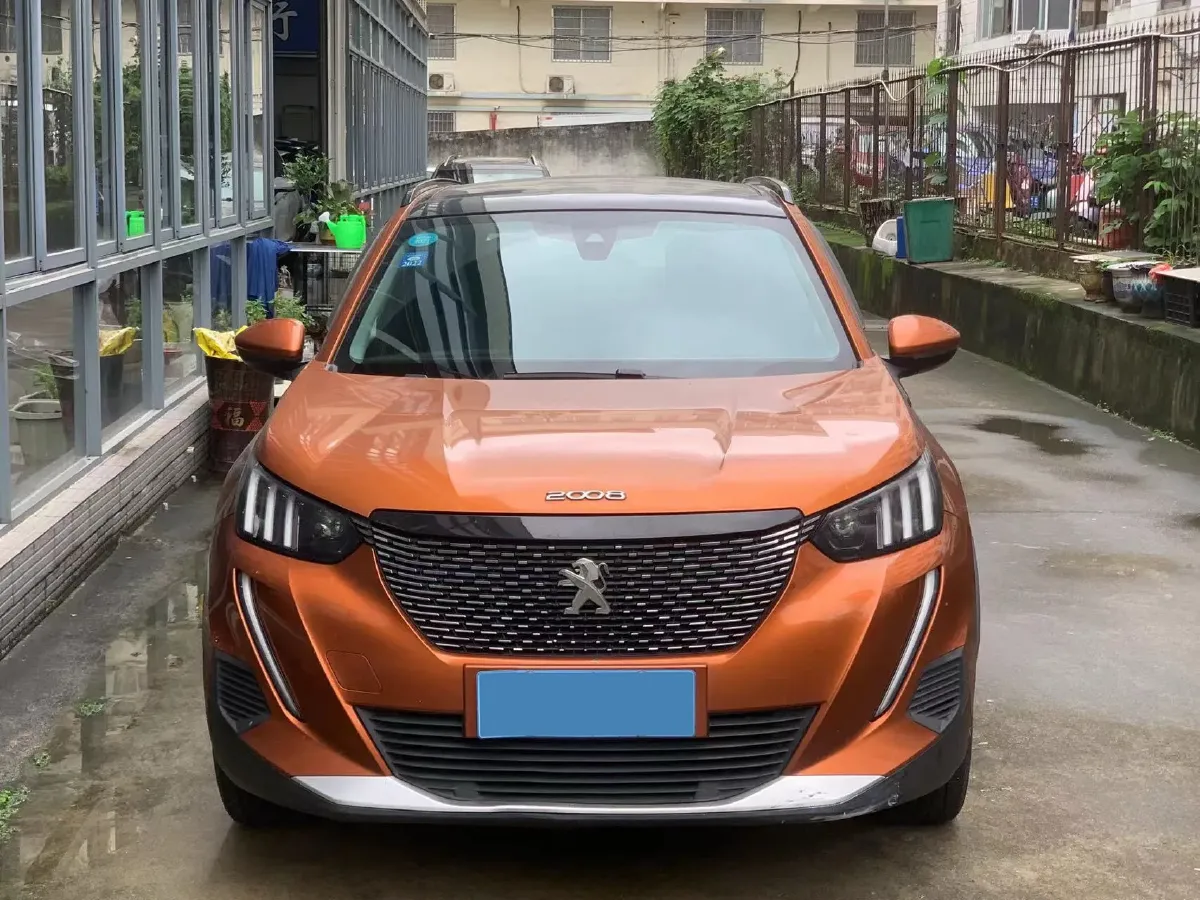 2020 Peugeot 2008 1.2T 136HP L3 6DCT,autocango,china used car exporter,china ev exporter,chinese used car exporter,chinese used ev exporter