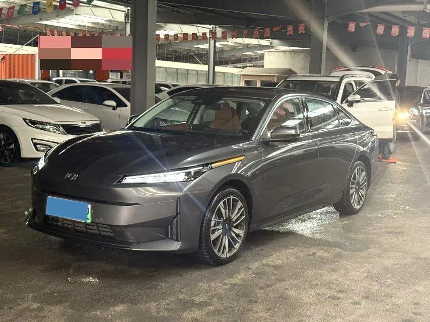 2024 ChangAn QiYuan A05 1.5L 110HP L4 E-CVT PHEV 18.99KWH,autocango,china used car exporter,china ev exporter,chinese used car exporter,chinese used ev exporter