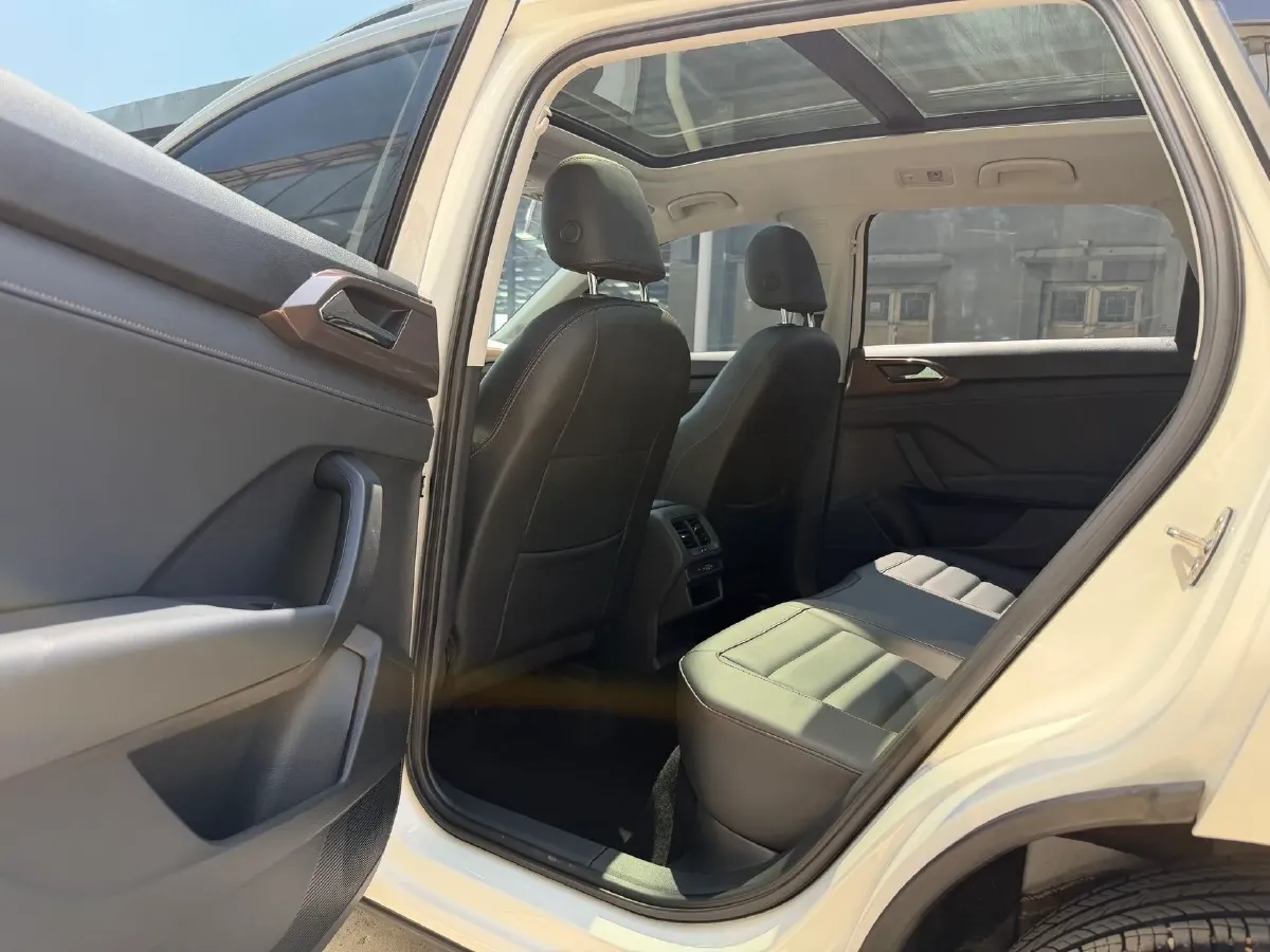 2022 Ford Transit 2.0T 202HP L4 6AT,autocango,china used car exporter,china ev exporter,chinese used car exporter,chinese used ev exporter
