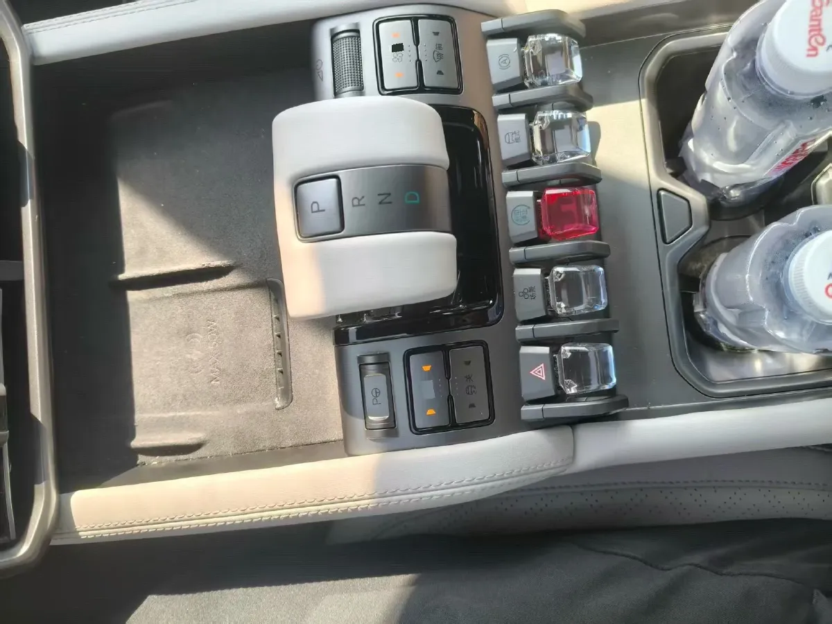 2025 FangChengBao Tai 3 BEV,autocango,china used car exporter,china ev exporter,chinese used car exporter,chinese used ev exporter