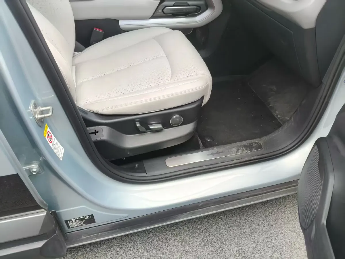 2025 FangChengBao Tai 3 BEV,autocango,china used car exporter,china ev exporter,chinese used car exporter,chinese used ev exporter