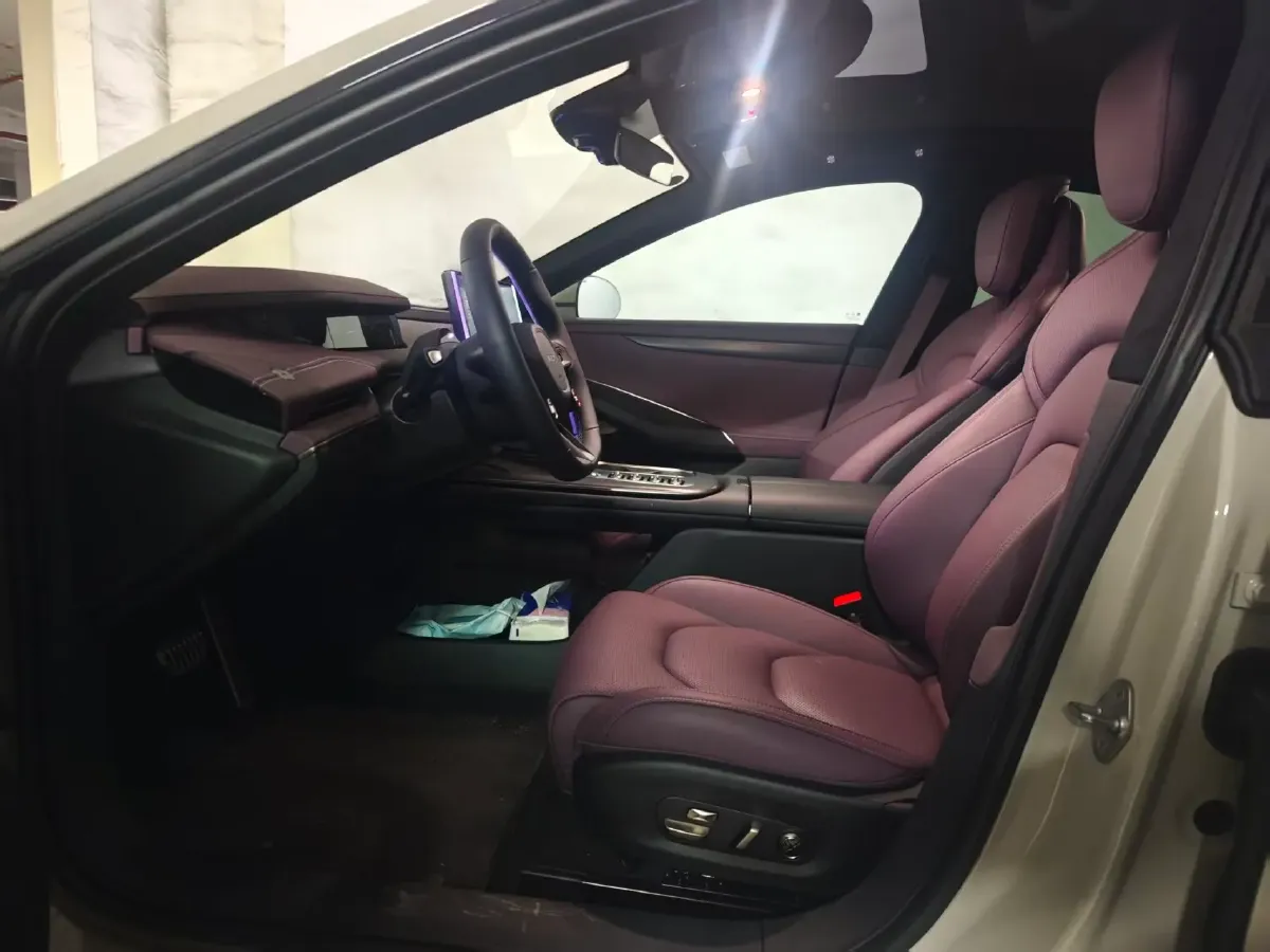 2024 MI SU7 BEV 101KWH,autocango,china used car exporter,china ev exporter,chinese used car exporter,chinese used ev exporter