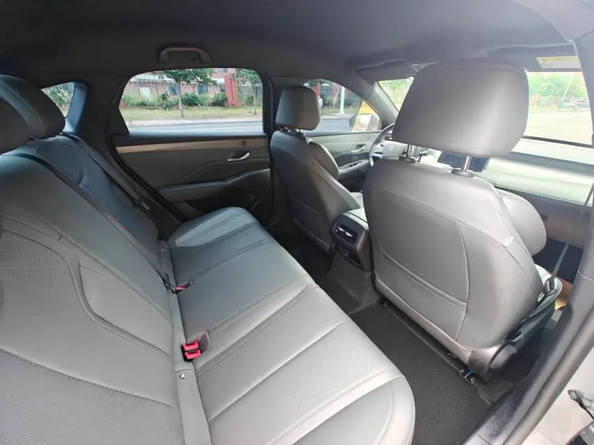 2025 BYD Qin Plus 1.5L 101HP L4 E-CVT PHEV 7.68KWH,autocango,china used car exporter,china ev exporter,chinese used car exporter,chinese used ev exporter