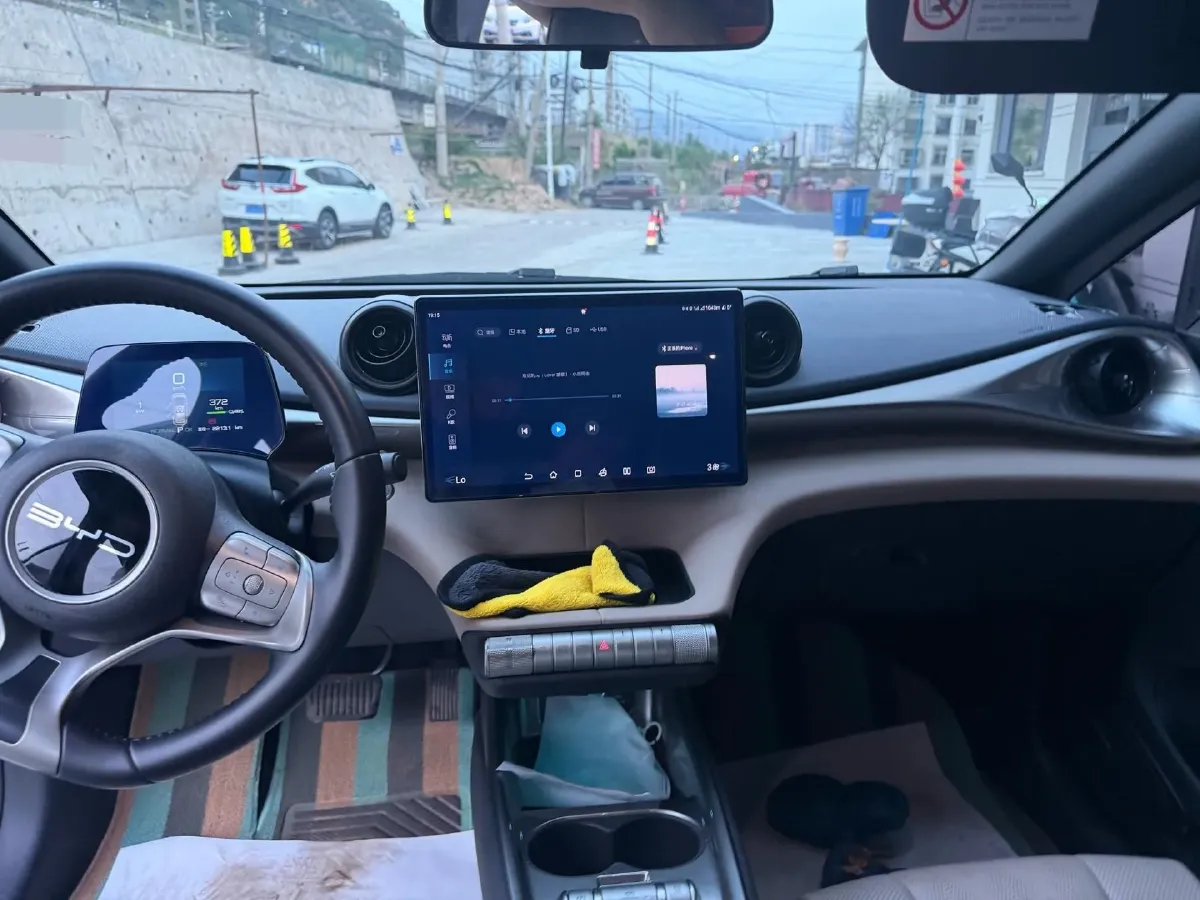 2023 BYD Dolphin BEV 44.928KWH,autocango,china used car exporter,china ev exporter,chinese used car exporter,chinese used ev exporter