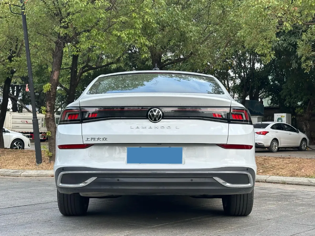 2025 Volkswagen Lamando 1.4T 150HP L4 7DCT,autocango,china used car exporter,china ev exporter,chinese used car exporter,chinese used ev exporter