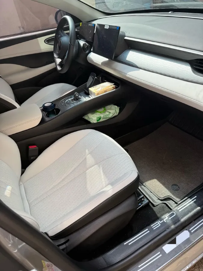 2025 BYD Seal05 DM-i 1.5L 101HP L4 E-CVT PHEV 7.68KWH,autocango,china used car exporter,china ev exporter,chinese used car exporter,chinese used ev exporter