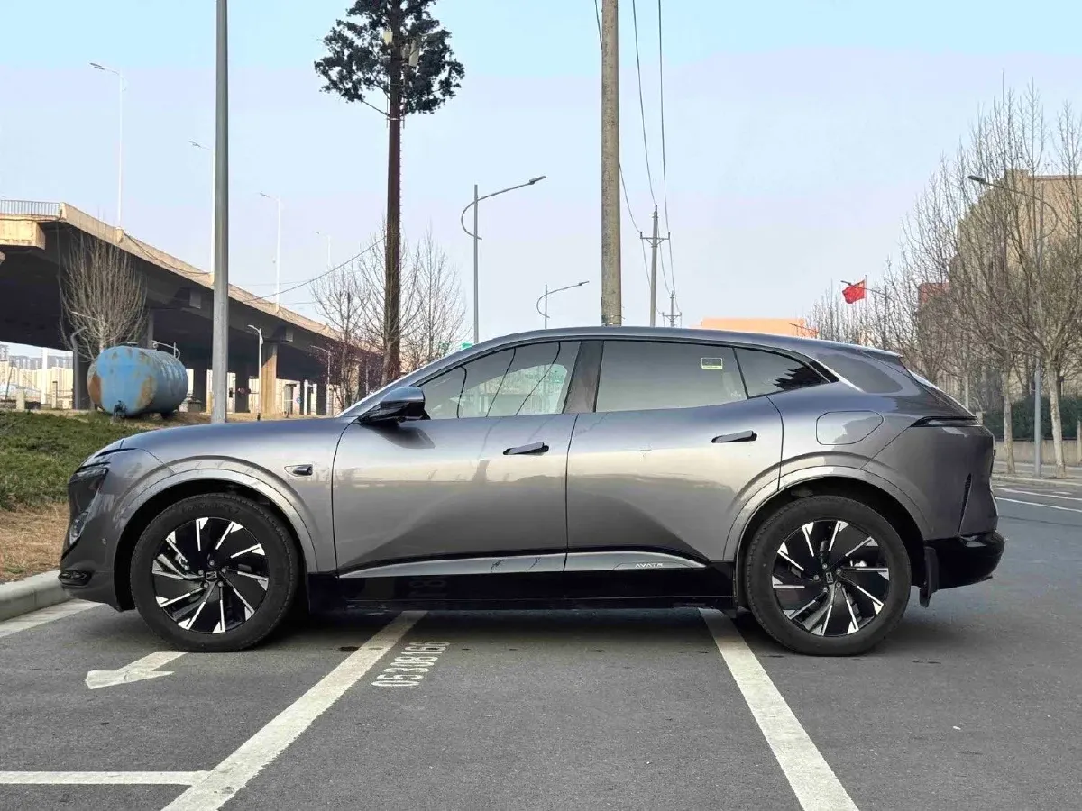 2024 Avatr 07 1.5T 156HP L4 REEV 39.05KWH,autocango,china used car exporter,china ev exporter,chinese used car exporter,chinese used ev exporter