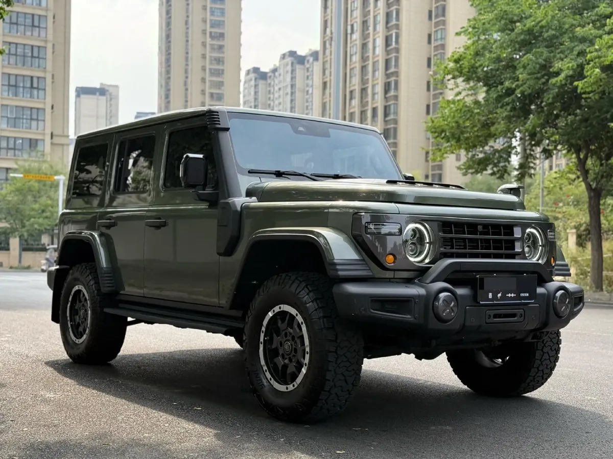 2025 212 212 T01 2.0T 252HP L4 8AT,autocango,china used car exporter,china ev exporter,chinese used car exporter,chinese used ev exporter