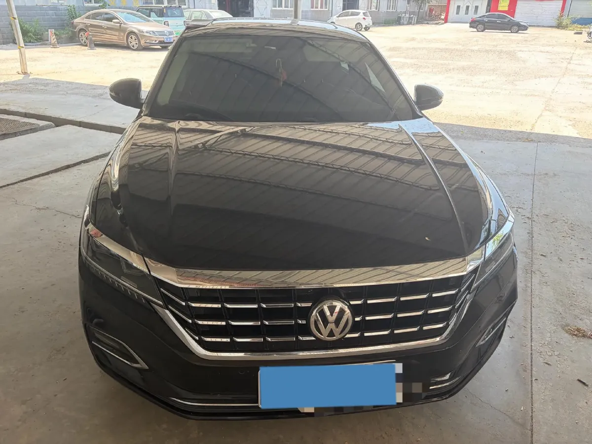 2020 Volkswagen Passat 2.0T 186HP L4 7DCT,autocango,china used car exporter,china ev exporter,chinese used car exporter,chinese used ev exporter