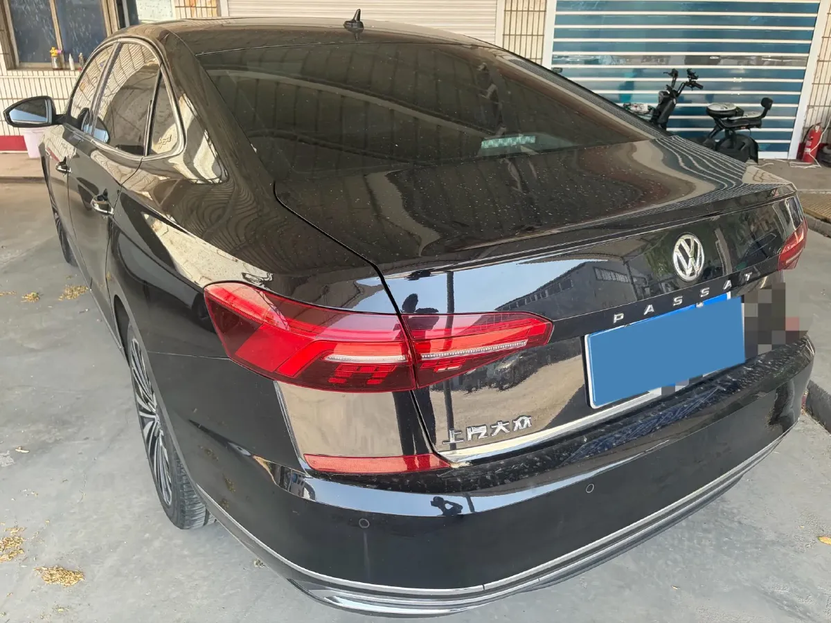 2020 Volkswagen Passat 2.0T 186HP L4 7DCT,autocango,china used car exporter,china ev exporter,chinese used car exporter,chinese used ev exporter