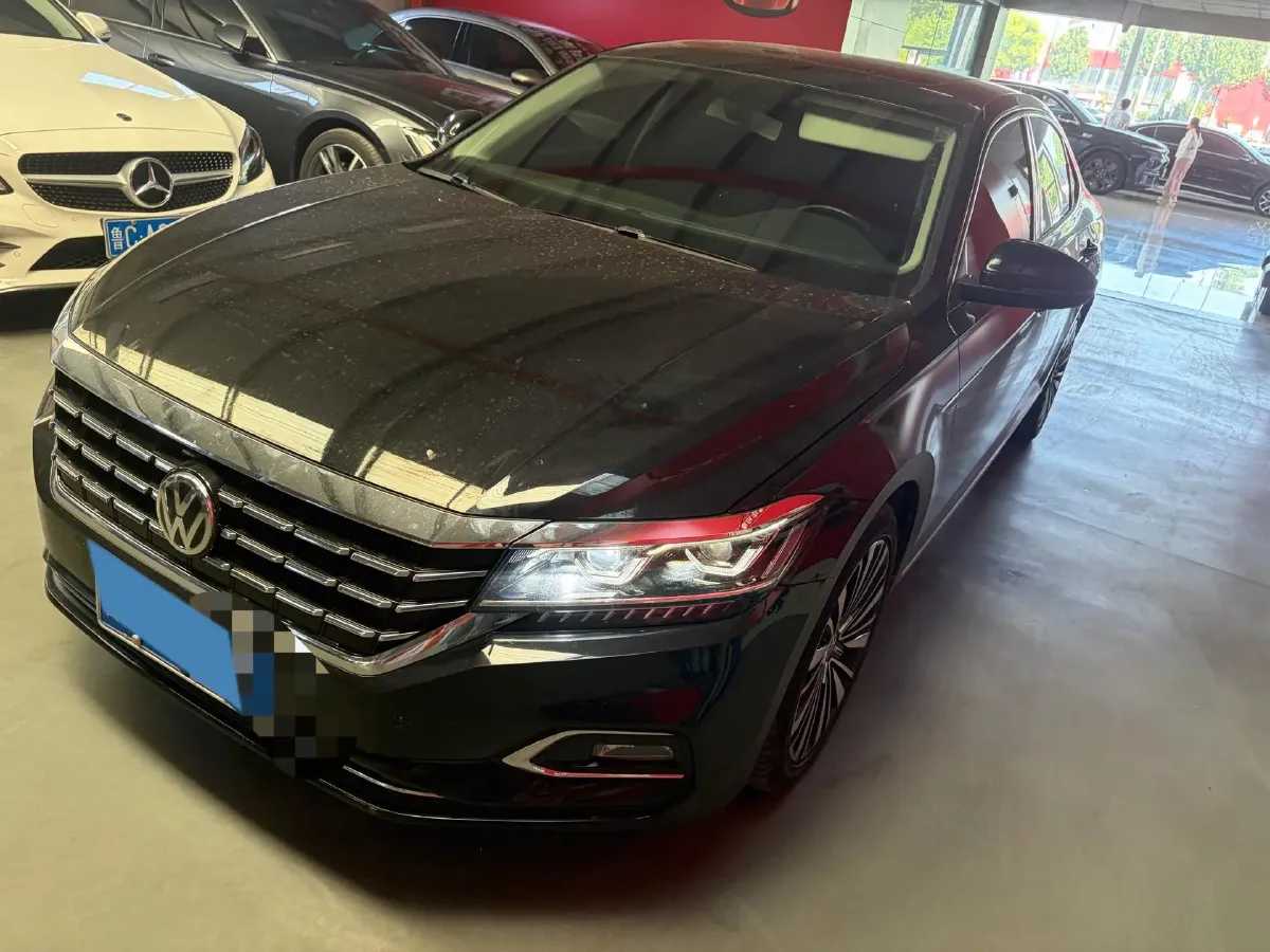 2020 Volkswagen Passat 2.0T 186HP L4 7DCT,autocango,china used car exporter,china ev exporter,chinese used car exporter,chinese used ev exporter