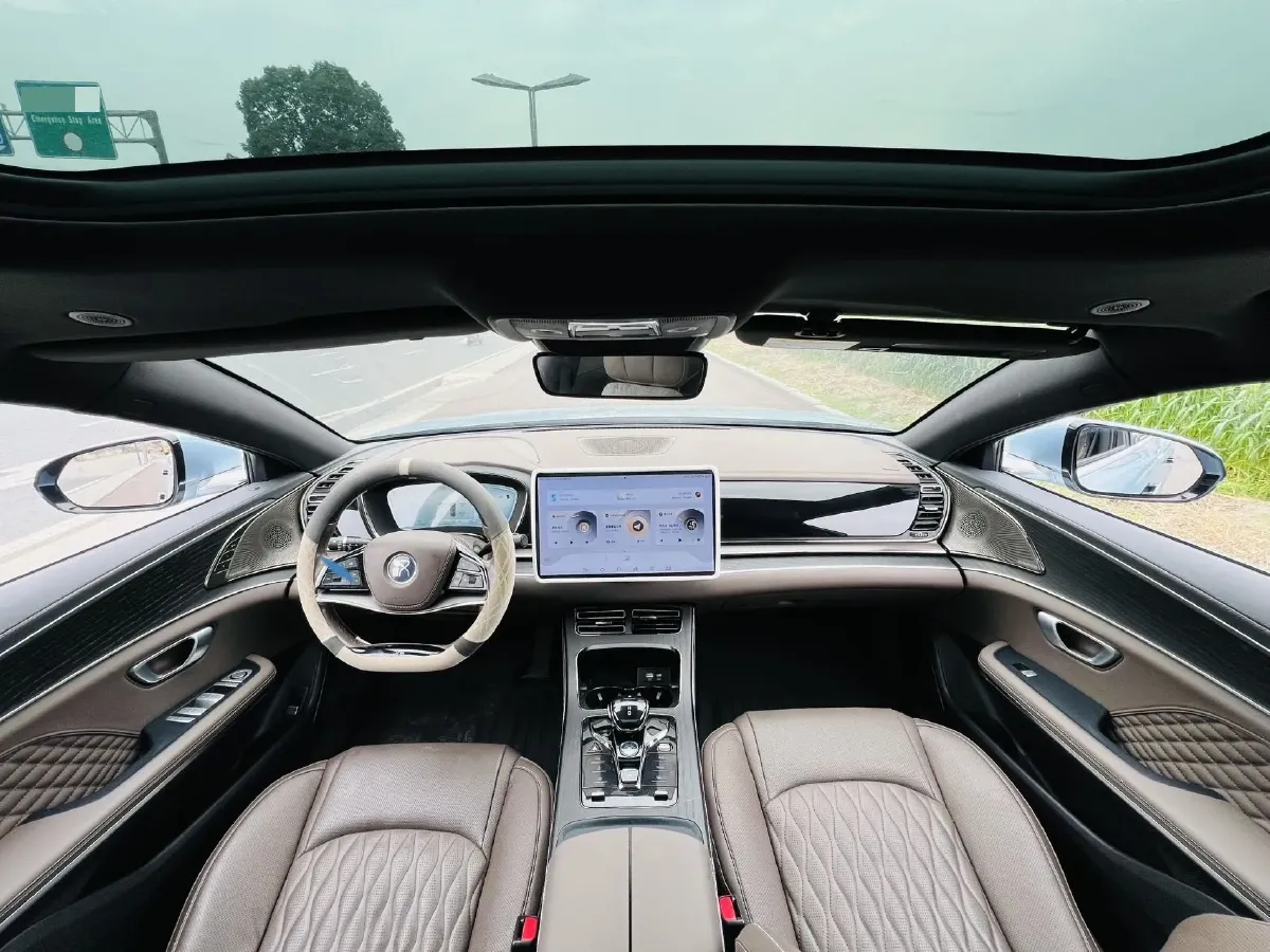 2023 BYD Han 1.5T 139HP L4 E-CVT PHEV 18.316KWH,autocango,china used car exporter,china ev exporter,chinese used car exporter,chinese used ev exporter