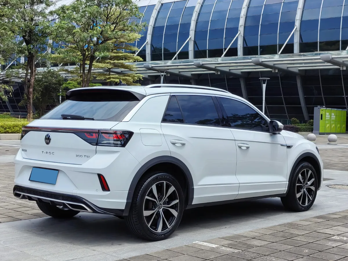 2023 Volkswagen T-Roc 1.5T 160HP L4 7DCT,autocango,china used car exporter,china ev exporter,chinese used car exporter,chinese used ev exporter