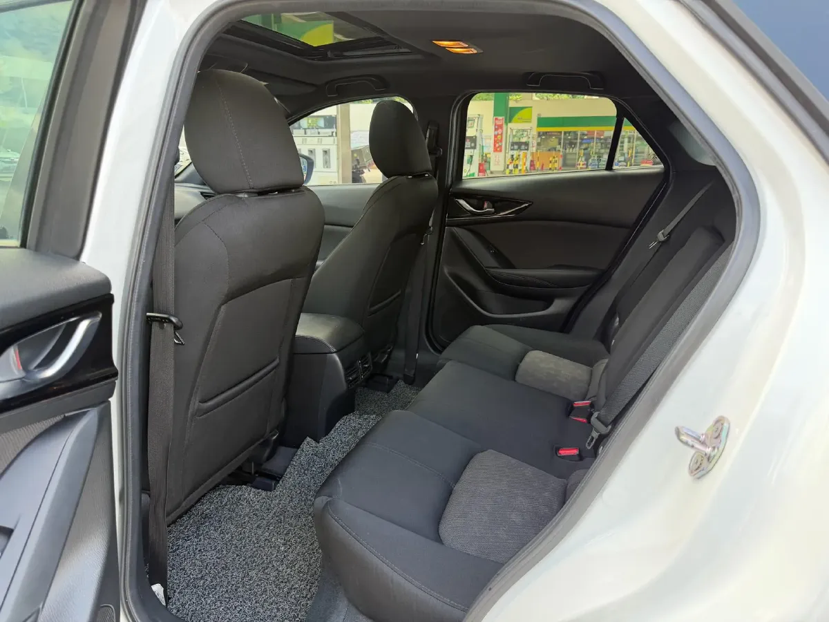 2020 Mazda CX-4 2.0L 158HP L4 6AT,autocango,china used car exporter,china ev exporter,chinese used car exporter,chinese used ev exporter