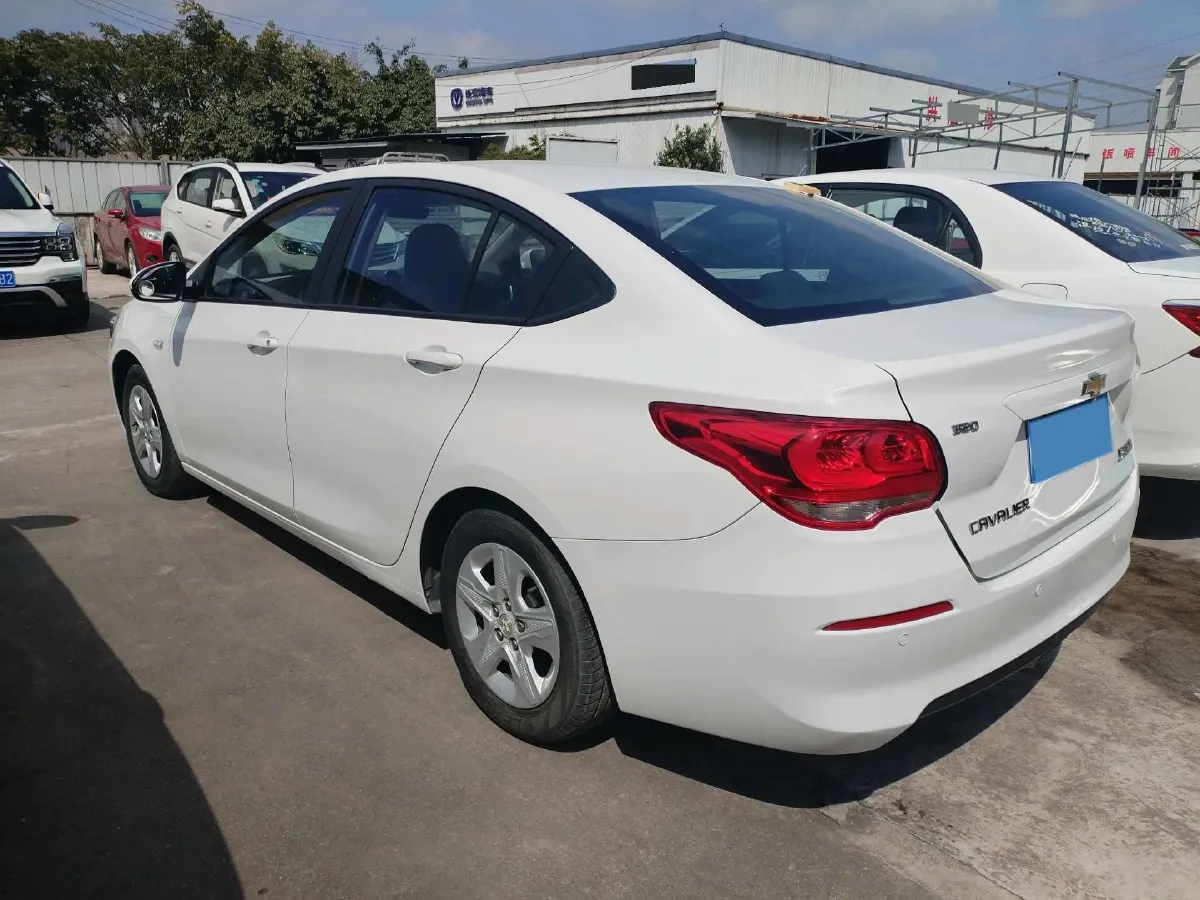 2020 Chevrolet Monza 1.5L 113HP L4 6AT,autocango,china used car exporter,china ev exporter,chinese used car exporter,chinese used ev exporter