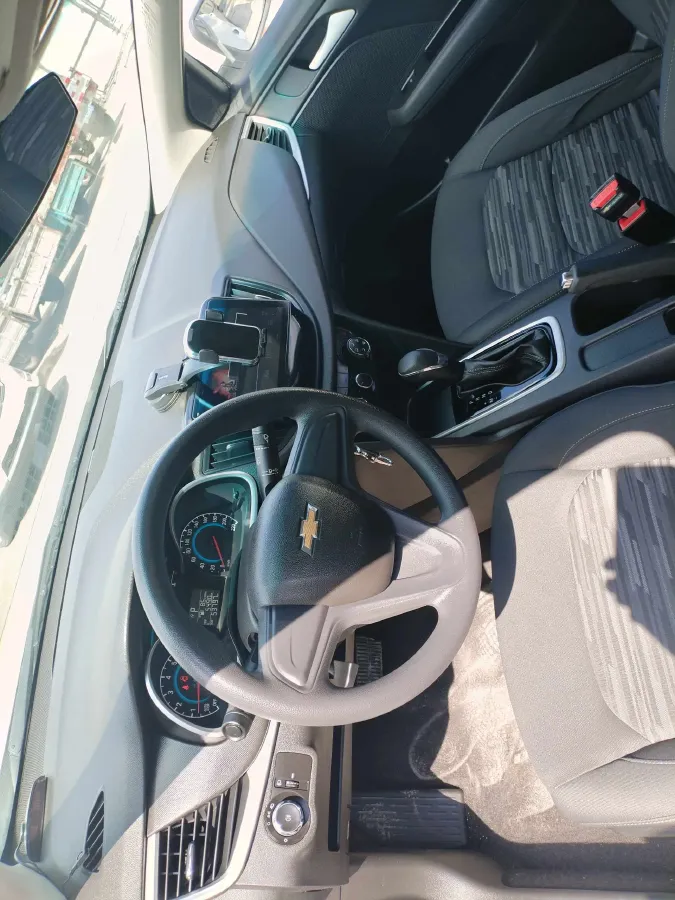 2020 Chevrolet Monza 1.5L 113HP L4 6AT,autocango,china used car exporter,china ev exporter,chinese used car exporter,chinese used ev exporter