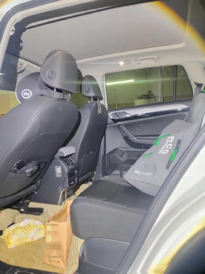 2019 Jeep Cherokee 2.0T 234HP L4 9AT,autocango,china used car exporter,china ev exporter,chinese used car exporter,chinese used ev exporter
