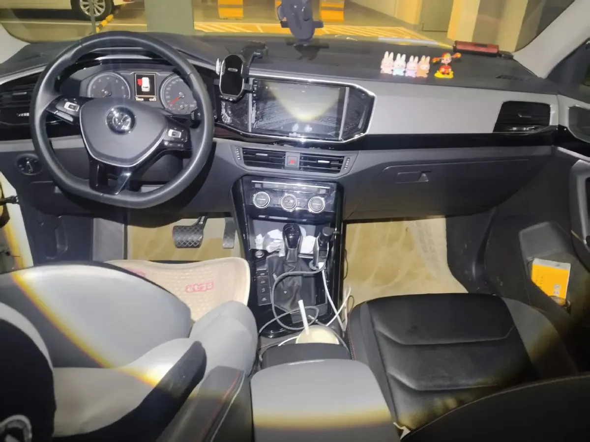 2019 Jeep Cherokee 2.0T 234HP L4 9AT,autocango,china used car exporter,china ev exporter,chinese used car exporter,chinese used ev exporter