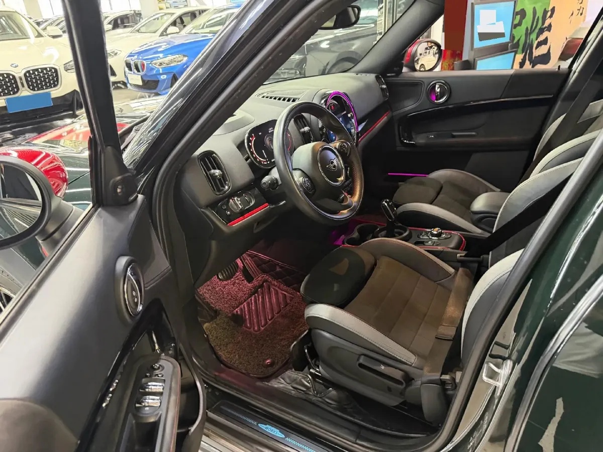 2021 MINI JCW COUNTRYMAN 2.0T 272HP L4 8AT,autocango,china used car exporter,china ev exporter,chinese used car exporter,chinese used ev exporter
