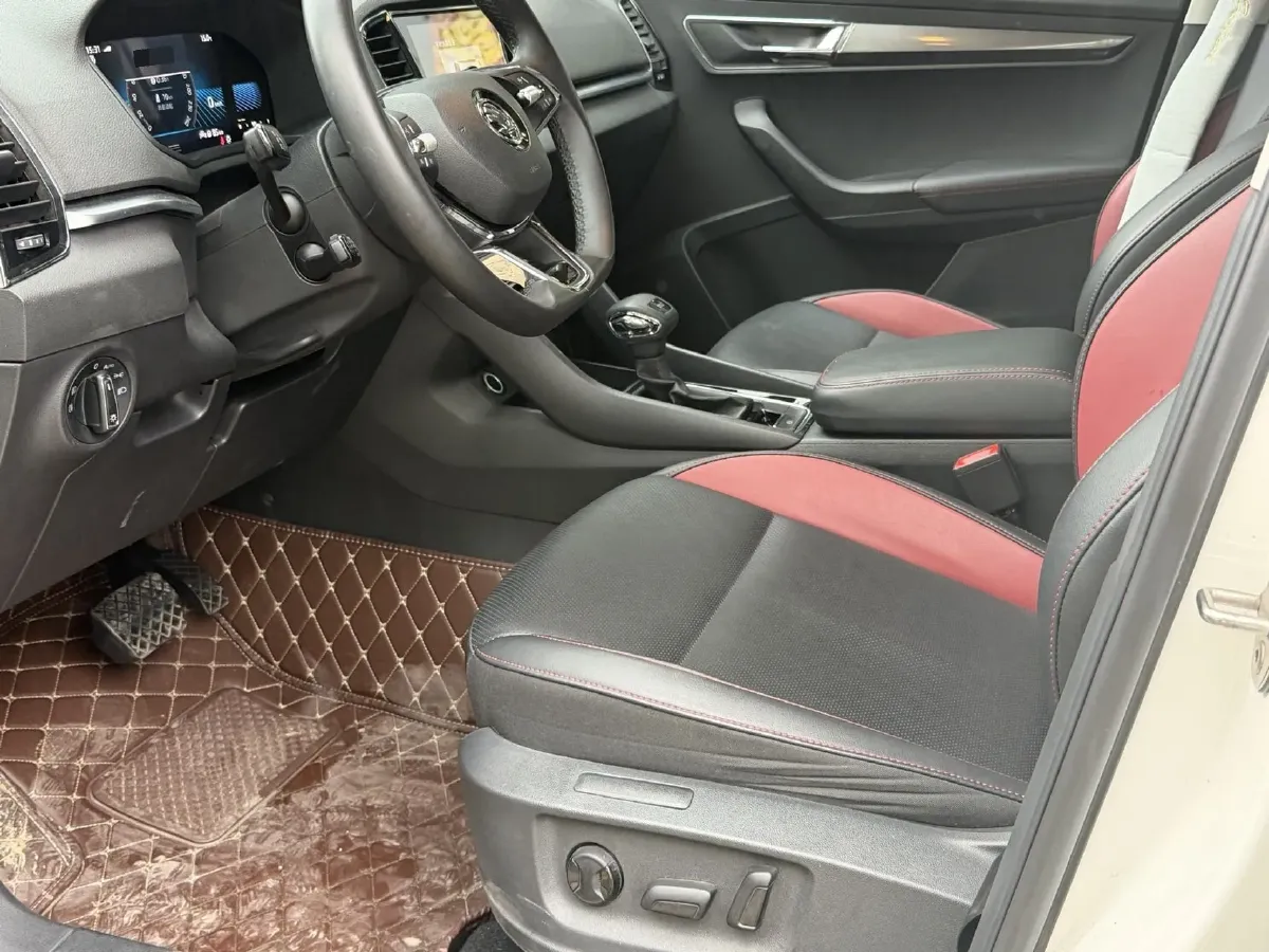 2022 Skoda Karoq 1.4T 150HP L4 7DCT,autocango,china used car exporter,china ev exporter,chinese used car exporter,chinese used ev exporter