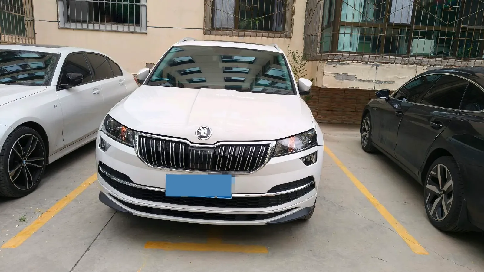 2022 Skoda Karoq 1.4T 150HP L4 7DCT,autocango,china used car exporter,china ev exporter,chinese used car exporter,chinese used ev exporter
