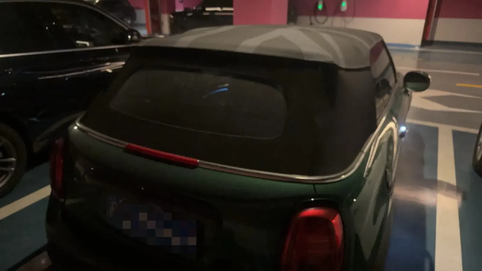 2023 MINI MINI 2.0T 178HP L4 7DCT,autocango,china used car exporter,china ev exporter,chinese used car exporter,chinese used ev exporter