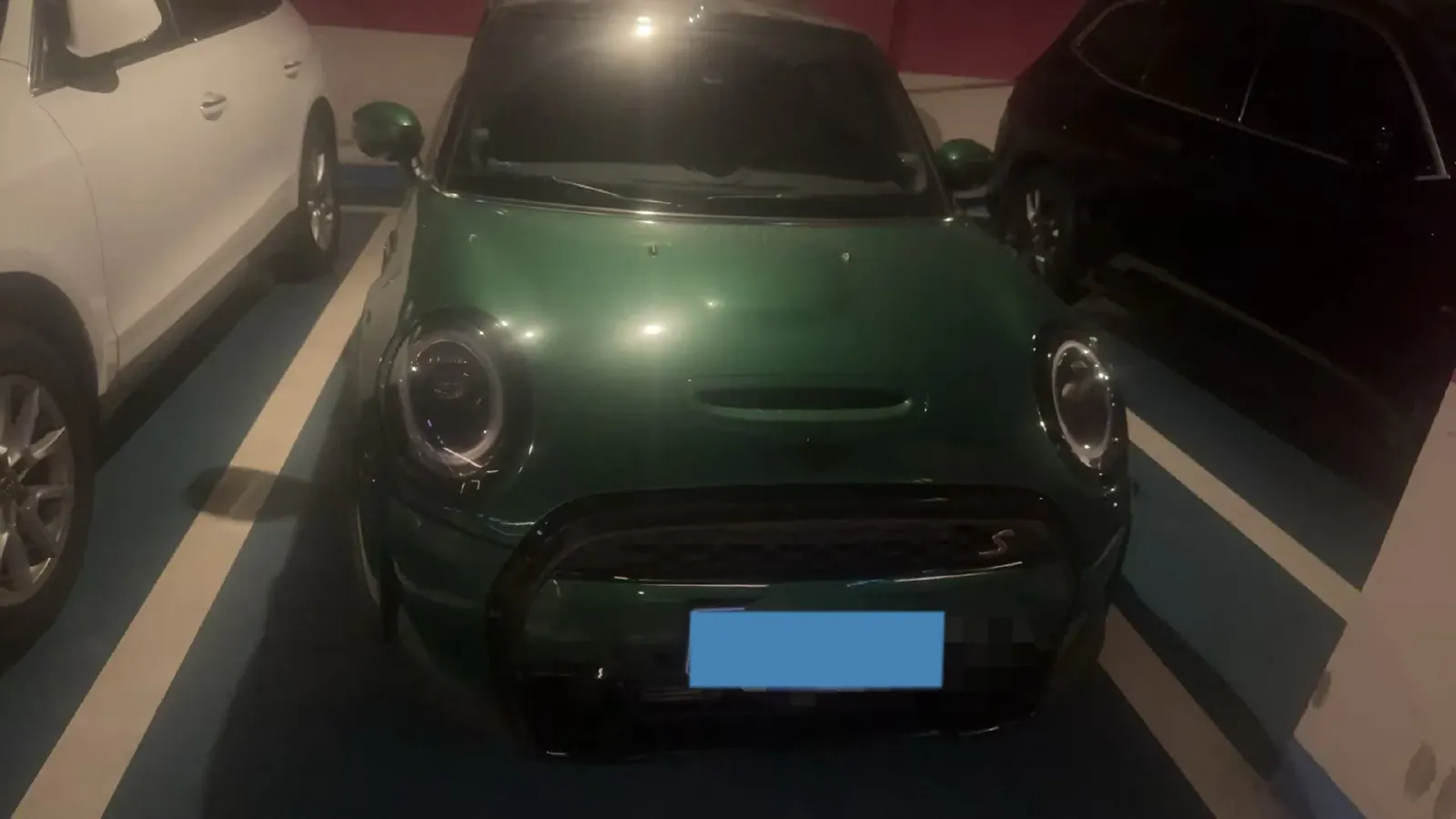 2023 MINI MINI 2.0T 178HP L4 7DCT,autocango,china used car exporter,china ev exporter,chinese used car exporter,chinese used ev exporter