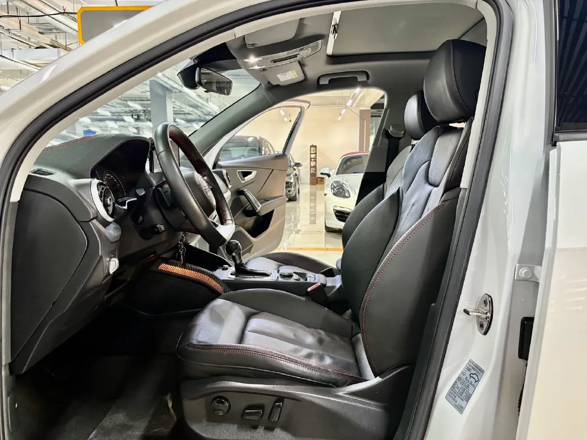 2022 Audi Q2L 1.4T 150HP L4 7DCT,autocango,china used car exporter,china ev exporter,chinese used car exporter,chinese used ev exporter