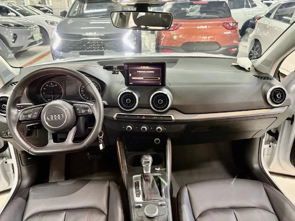 2022 Audi Q2L 1.4T 150HP L4 7DCT,autocango,china used car exporter,china ev exporter,chinese used car exporter,chinese used ev exporter