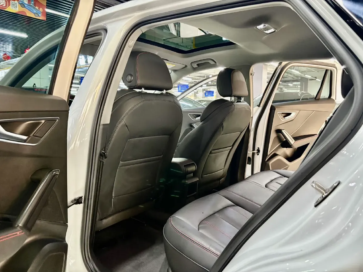 2022 Audi Q2L 1.4T 150HP L4 7DCT,autocango,china used car exporter,china ev exporter,chinese used car exporter,chinese used ev exporter
