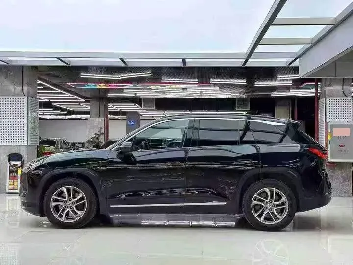 2022 NIO ES6 BEV 75KWH,autocango,china used car exporter,china ev exporter,chinese used car exporter,chinese used ev exporter