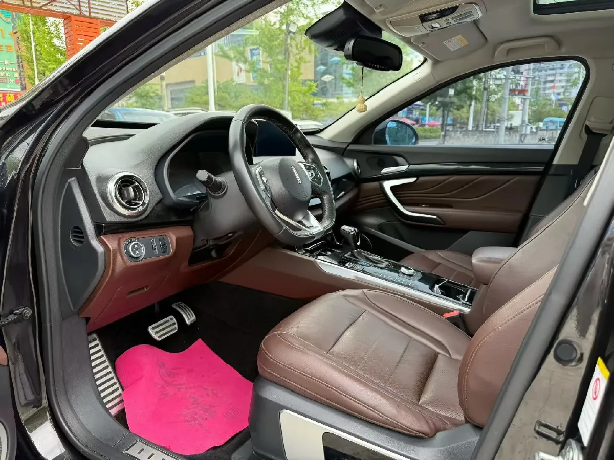 2017 WEY VV7 2.0T 234HP L4 7DCT,autocango,china used car exporter,china ev exporter,chinese used car exporter,chinese used ev exporter