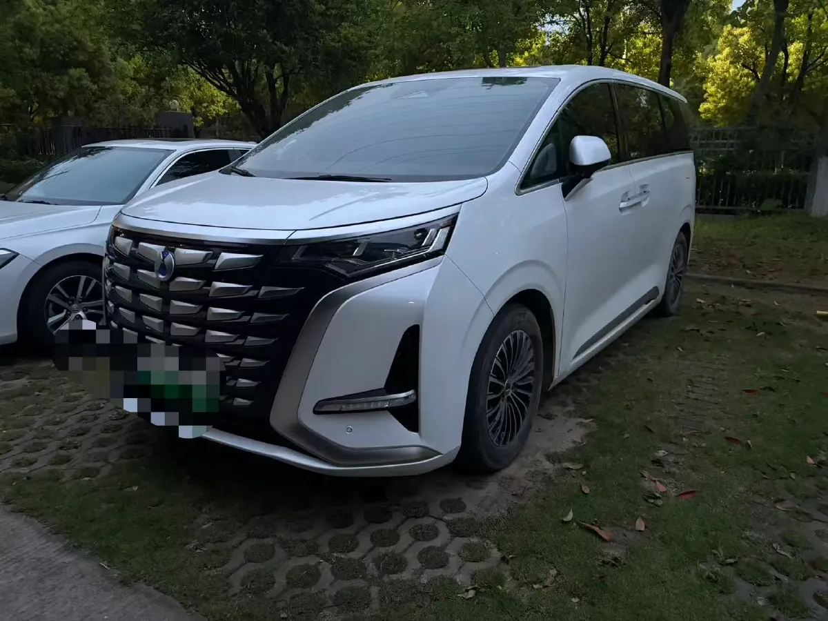 2022 HongQi HS7 3.0T 337HP V6 8AT,autocango,china used car exporter,china ev exporter,chinese used car exporter,chinese used ev exporter