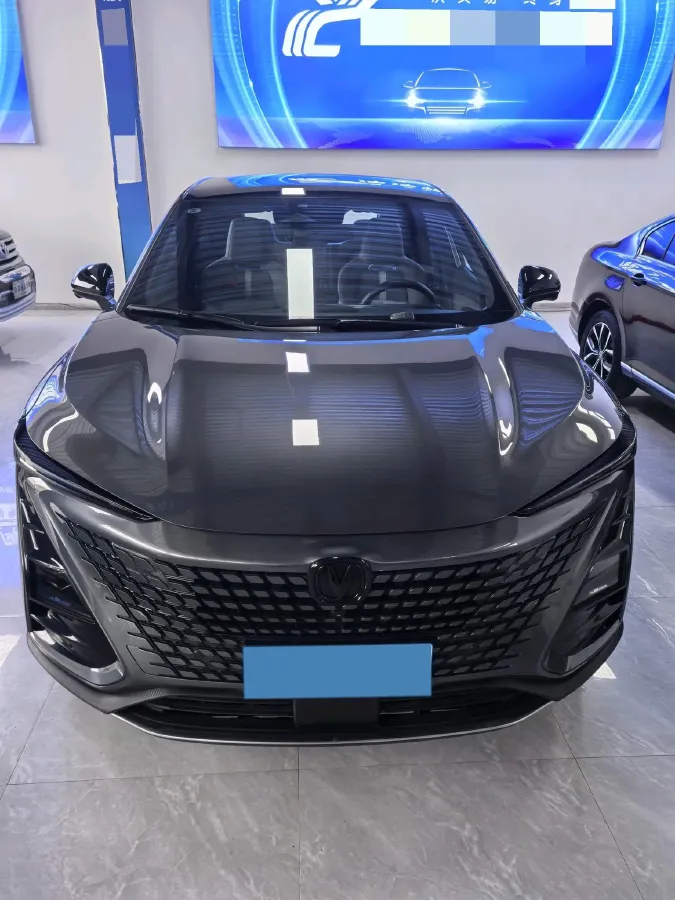 2022 ChangAn UNI-T 1.5T 188HP L4 7DCT,autocango,china used car exporter,china ev exporter,chinese used car exporter,chinese used ev exporter