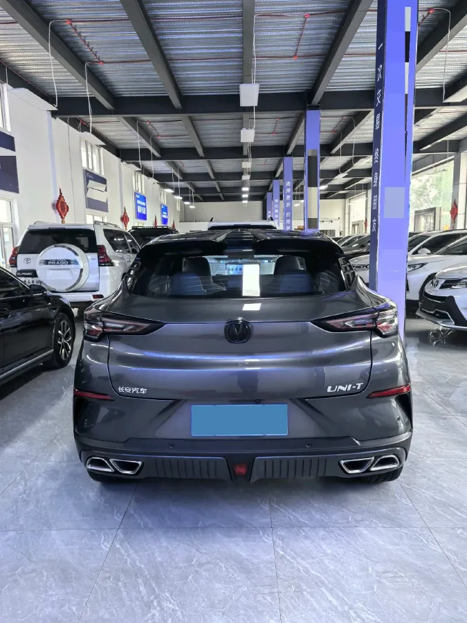 2022 ChangAn UNI-T 1.5T 188HP L4 7DCT,autocango,china used car exporter,china ev exporter,chinese used car exporter,chinese used ev exporter