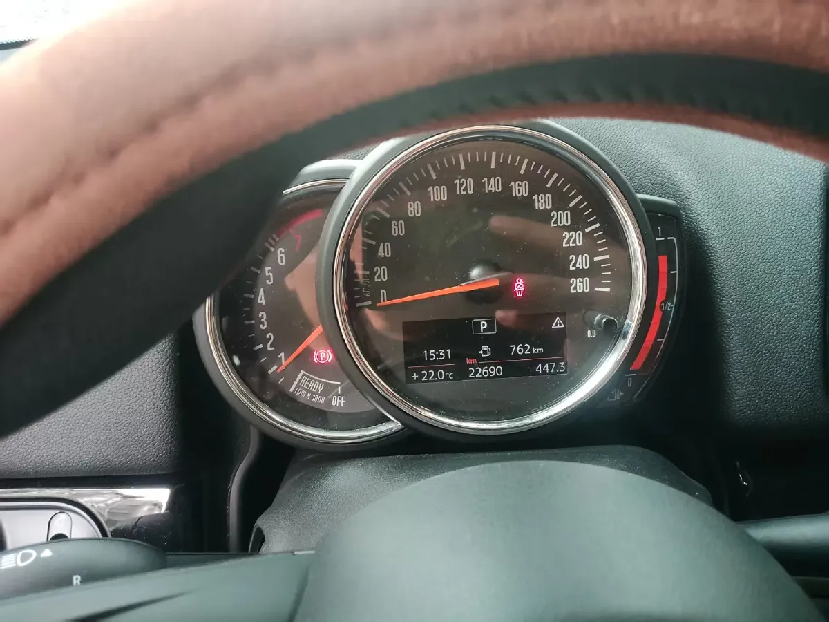 2018 MINI COUNTRYMAN 1.5T 136HP L3 6AT,autocango,china used car exporter,china ev exporter,chinese used car exporter,chinese used ev exporter